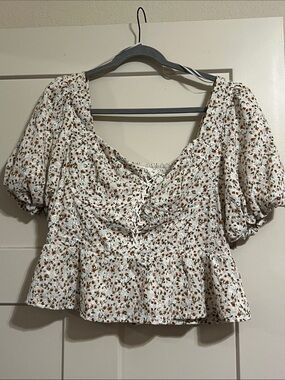 Cream Floral Puffy Sleeve Lace Up Blouse